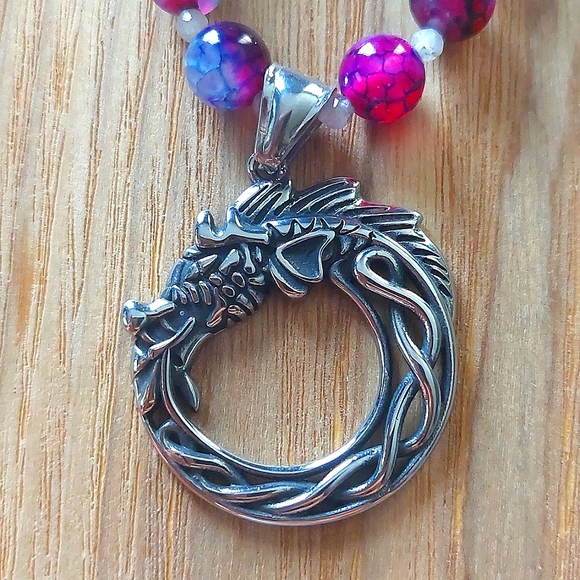 Amethyst Dragon Vein Agate Beaded Dragon Pendant 16" Necklace - Picture 3 of 4